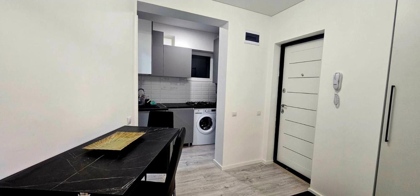Tantra 6 Filipescu Apartament Bucureşti